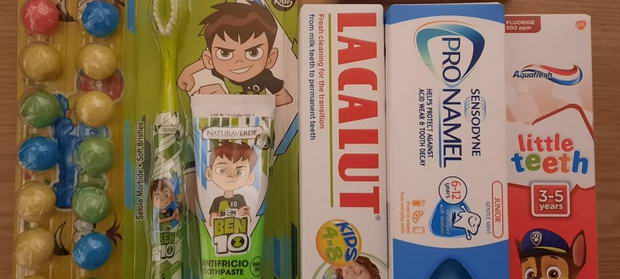 Dioxidul de titan interzis în Franța, consumat de copii în România!